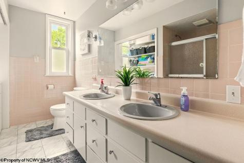 159 E Main Street Clarksburg WV 26301