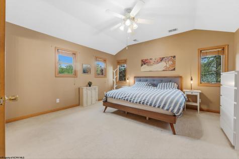1023 Ashton Drive Morgantown WV 26508