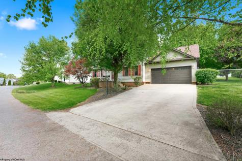 1023 Ashton Drive Morgantown WV 26508