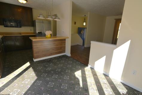 13 Ashwood Lane Morgantown WV 26508