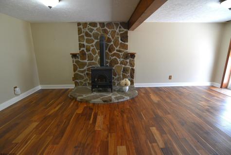 13 Ashwood Lane Morgantown WV 26508