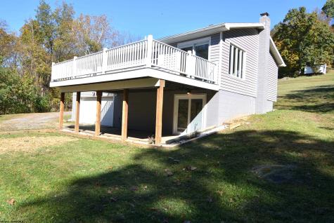 13 Ashwood Lane Morgantown WV 26508