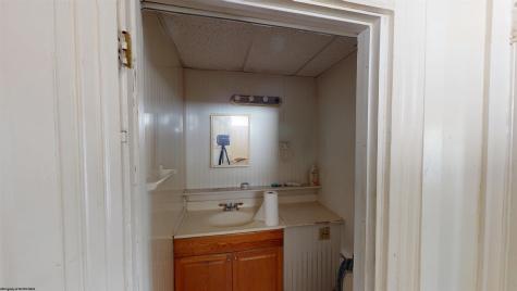 619 Walnut Avenue Fairmont WV 26554-9998