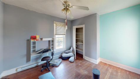 619 Walnut Avenue Fairmont WV 26554-9998