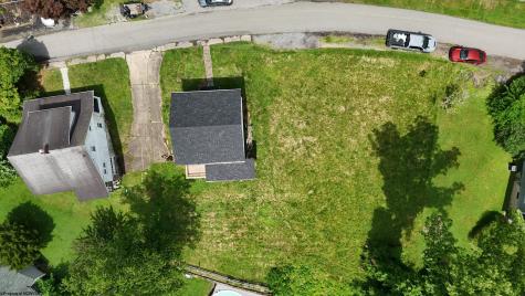 1260 College Park Fairmont WV 26554