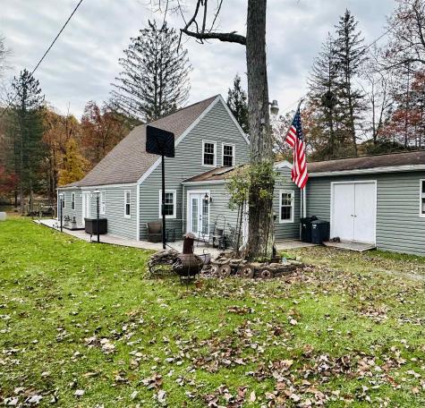 263 Rock Lake Road Fairmont WV 26554