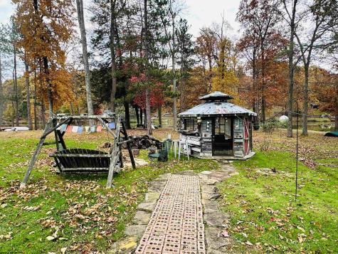 263 Rock Lake Road Fairmont WV 26554