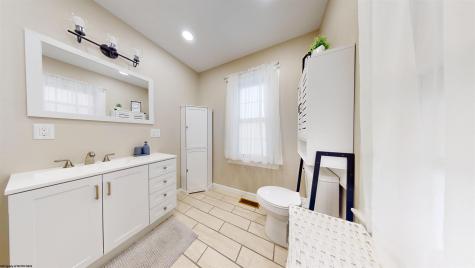 41 Jadewood Drive Shinnston WV 26431