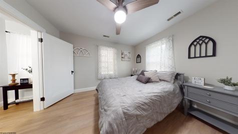 41 Jadewood Drive Shinnston WV 26431