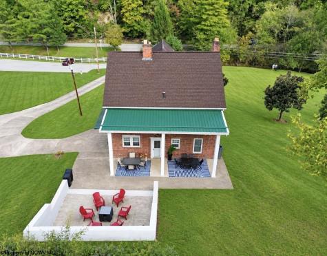 41 Jadewood Drive Shinnston WV 26431