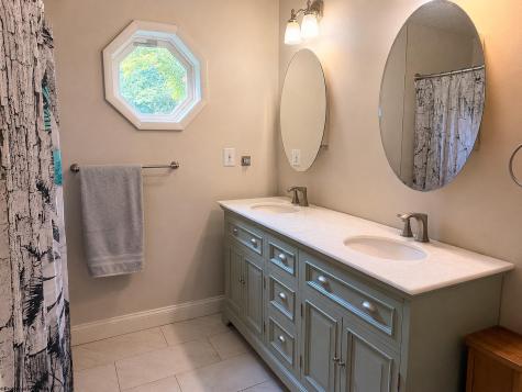 407 Soap Hollow Road Mannington WV 26582