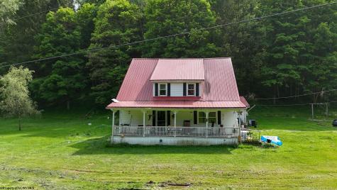 407 Soap Hollow Road Mannington WV 26582