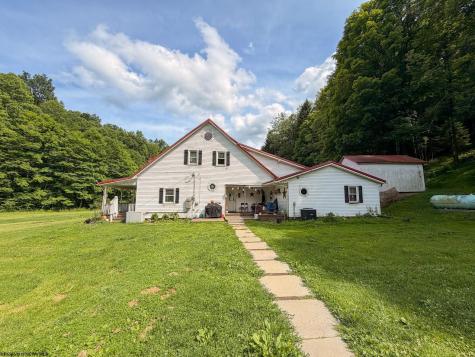 407 Soap Hollow Road Mannington WV 26582