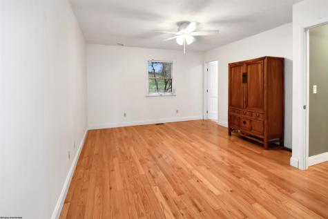 583 Summers School Road Morgantown WV 26508