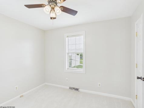 521 Kensington Avenue Star City WV 26505
