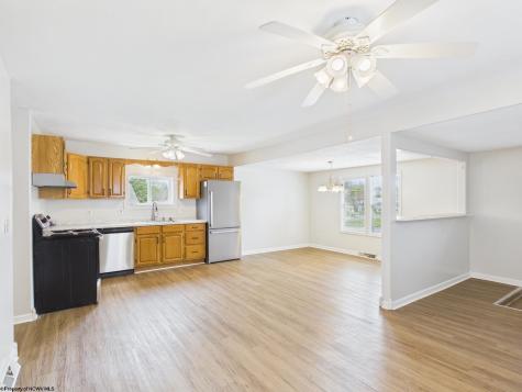 521 Kensington Avenue Star City WV 26505