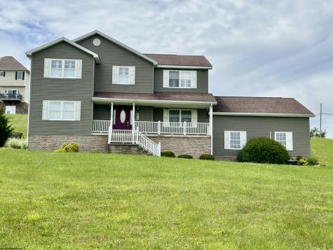 214 Evergreen Drive Bridgeport WV 26330