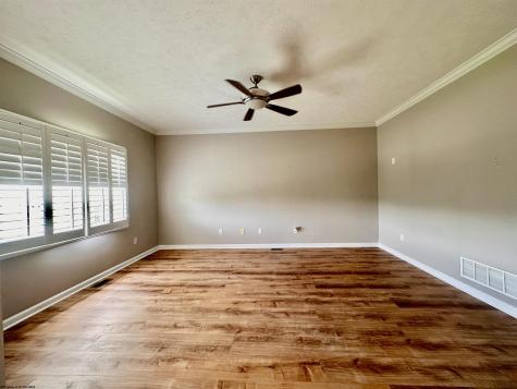214 Evergreen Drive Bridgeport WV 26330