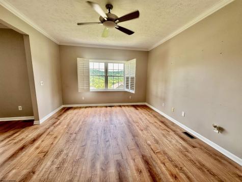 214 Evergreen Drive Bridgeport WV 26330