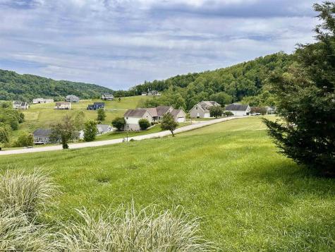 214 Evergreen Drive Bridgeport WV 26330