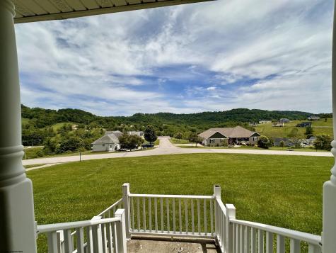 214 Evergreen Drive Bridgeport WV 26330