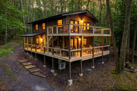 76 Arbutus Court Terra Alta WV 26764