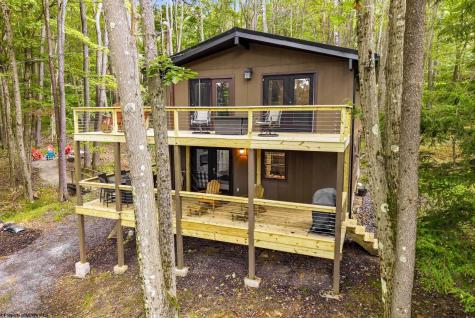 76 Arbutus Court Terra Alta WV 26764