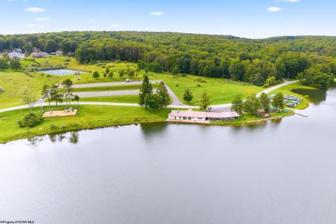 76 Arbutus Court Terra Alta WV 26764