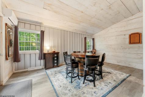 76 Arbutus Court Terra Alta WV 26764