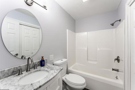 1374 Bennett Drive Morgantown WV 26508