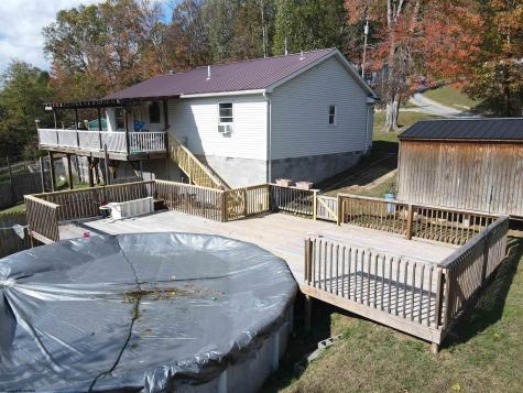 439 Skelton Road Buckhannon WV 26201