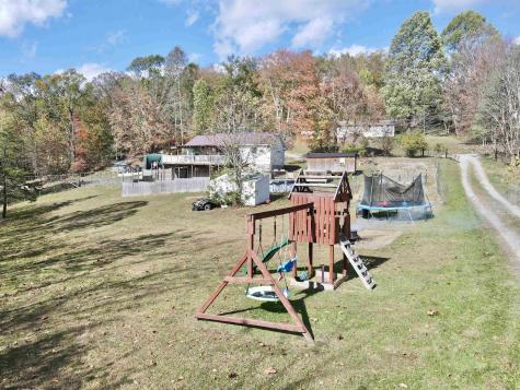 439 Skelton Road Buckhannon WV 26201