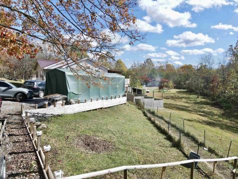 439 Skelton Road Buckhannon WV 26201