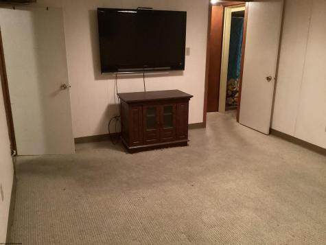 1133 Village Way Fairmont WV 26554