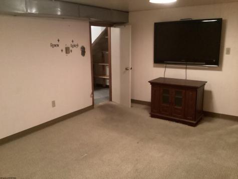 1133 Village Way Fairmont WV 26554