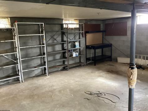 1133 Village Way Fairmont WV 26554