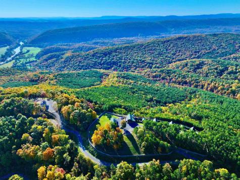 570 Bluffs Potomac Ridge Road Springfield WV 26763