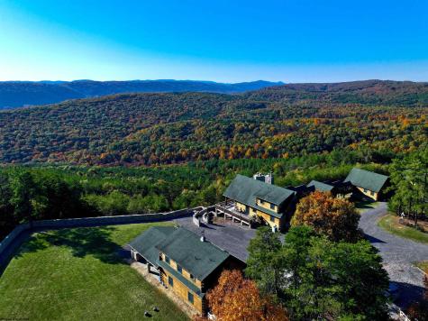 570 Bluffs Potomac Ridge Road Springfield WV 26763