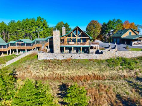 570 Bluffs Potomac Ridge Road Springfield WV 26763