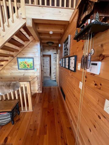 570 Bluffs Potomac Ridge Road Springfield WV 26763