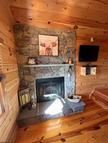 570 Bluffs Potomac Ridge Road Springfield WV 26763