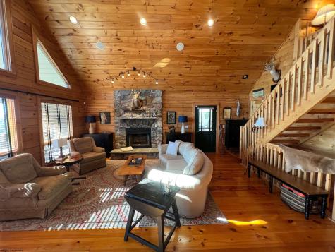 570 Bluffs Potomac Ridge Road Springfield WV 26763