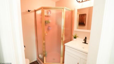 1124 Steeplechase Drive Morgantown WV 26508