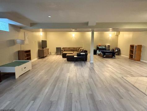 1124 Steeplechase Drive Morgantown WV 26508