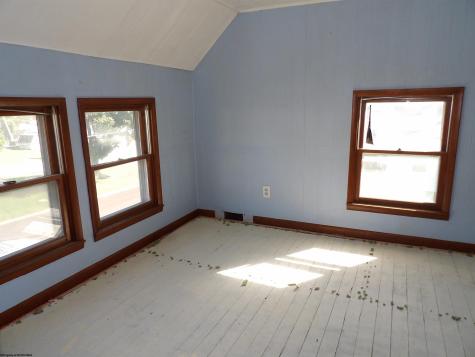 315 Sycamore Avenue Moundsville WV 26041