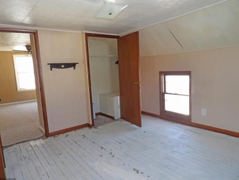 315 Sycamore Avenue Moundsville WV 26041