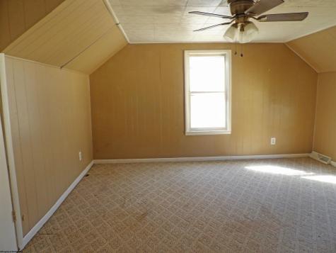 315 Sycamore Avenue Moundsville WV 26041