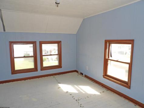 315 Sycamore Avenue Moundsville WV 26041