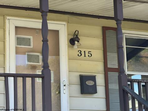 315 Sycamore Avenue Moundsville WV 26041