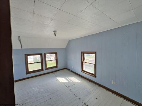 315 Sycamore Avenue Moundsville WV 26041